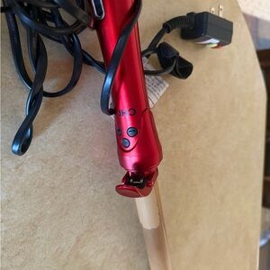 CHI Red Hair Curling Iron